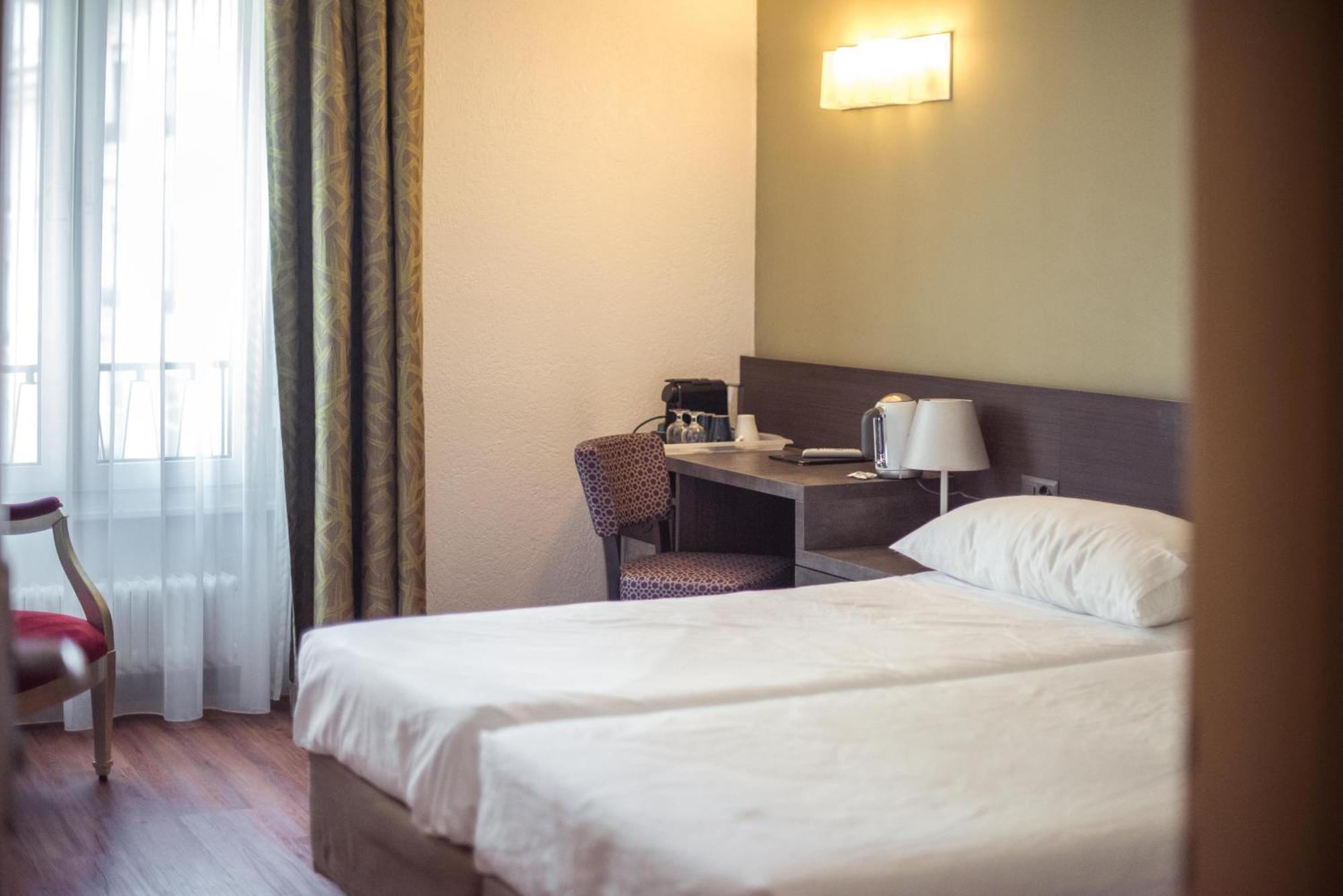 Hotel Montana Ženeva Pokoj fotografie