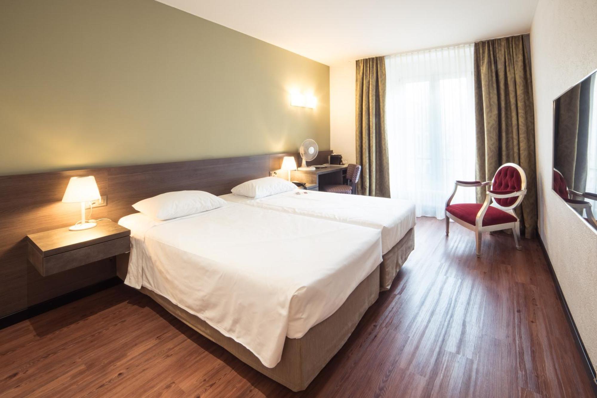 Hotel Montana Ženeva Pokoj fotografie